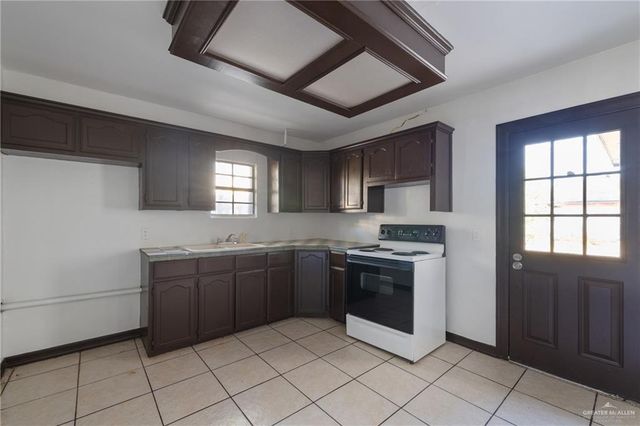 1612 Crimson Street, Edinburg, TX 78541