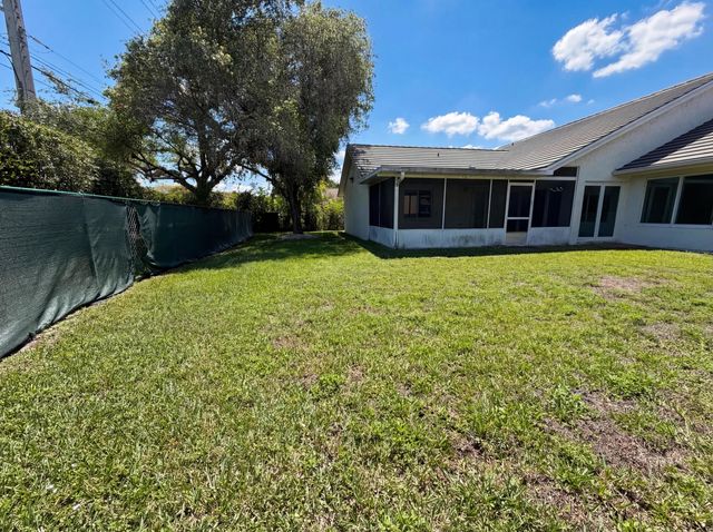 1179 NW 161st Avenue, Pembroke Pines, FL 33028