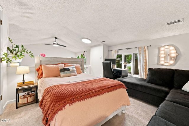 4221 Pin Oak Drive, Durham, NC 27707