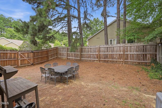 4221 Pin Oak Drive, Durham, NC 27707