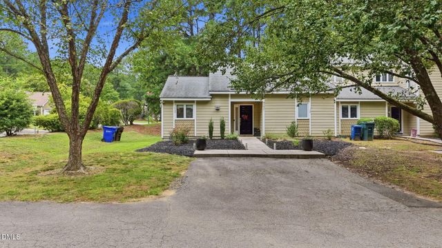4221 Pin Oak Drive, Durham, NC 27707