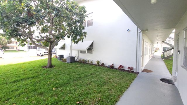 248 Norwich K, West Palm Beach, FL 33417