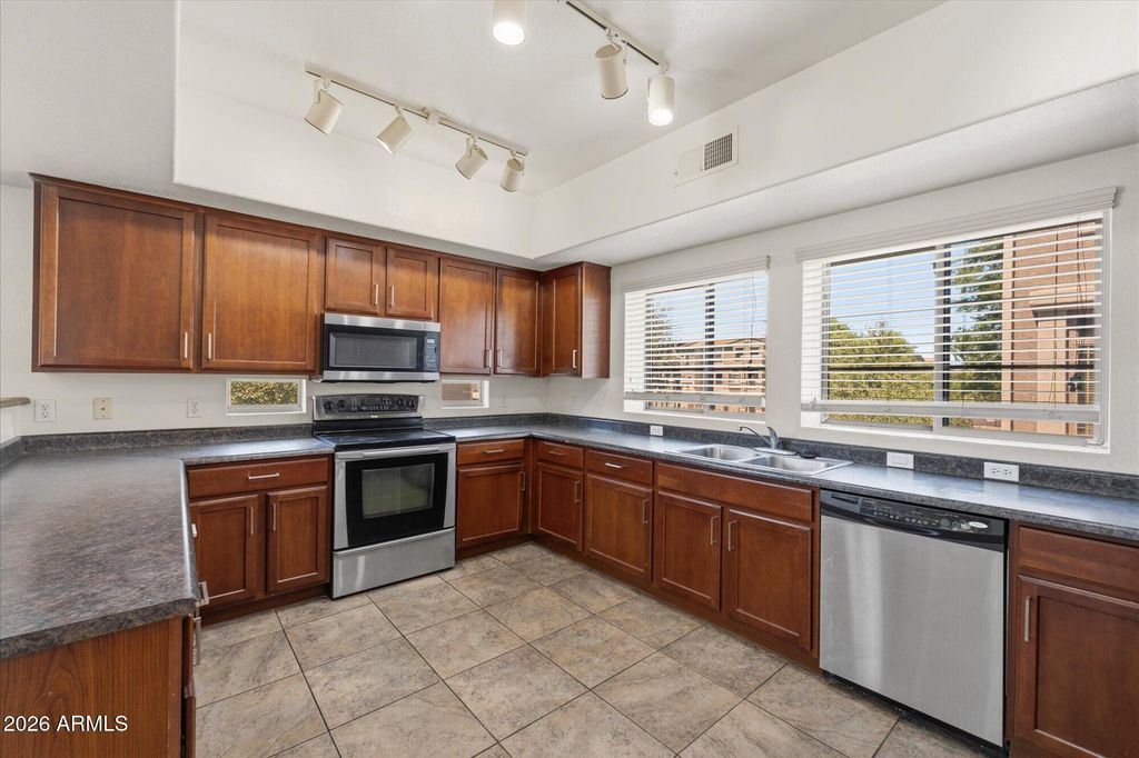 2401 E RIO SALADO Parkway 1068, Tempe, AZ 85288 — photo 3