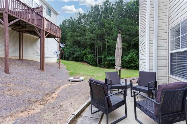 417 Red Coat Lane, Woodstock, GA 30188