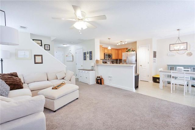 417 Red Coat Lane, Woodstock, GA 30188