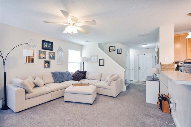 417 Red Coat Lane, Woodstock, GA 30188
