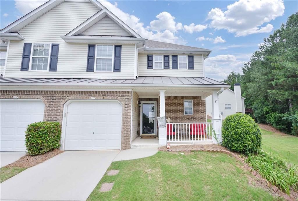 417 Red Coat Lane, Woodstock, GA 30188