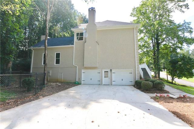 741 Maggie Court, Kennesaw, GA 30144