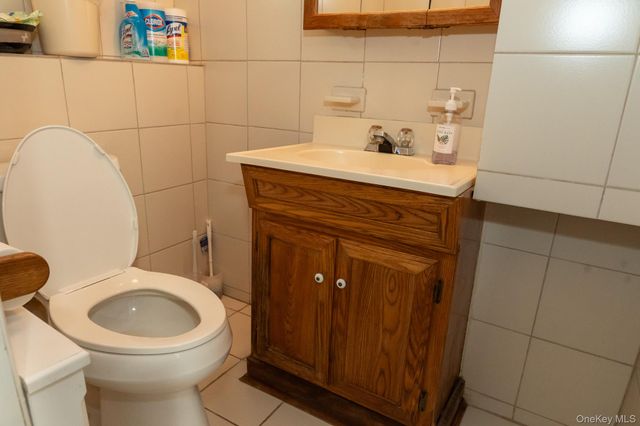 773 Wenwood Drive, East Meadow, NY 11554