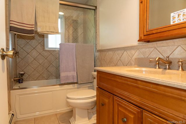 773 Wenwood Drive, East Meadow, NY 11554