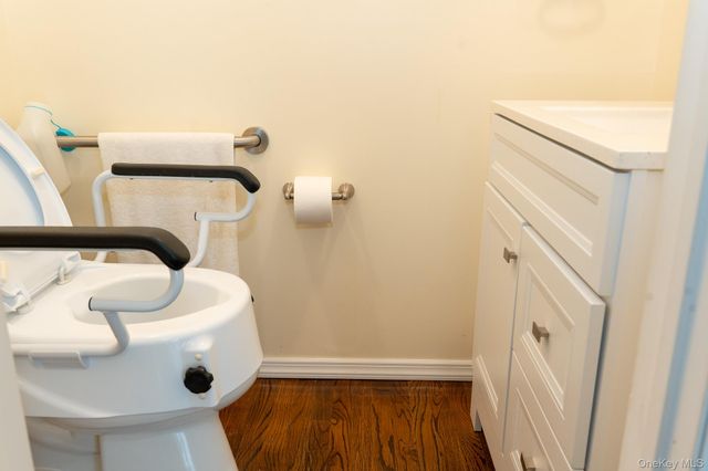 773 Wenwood Drive, East Meadow, NY 11554