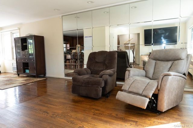 773 Wenwood Drive, East Meadow, NY 11554