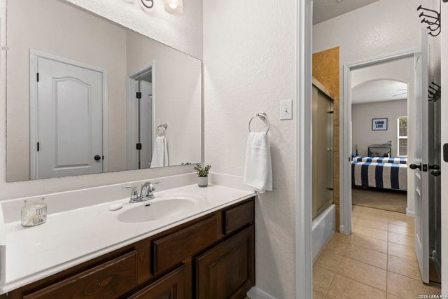 11823 Newton Trail, San Antonio, TX 78253
