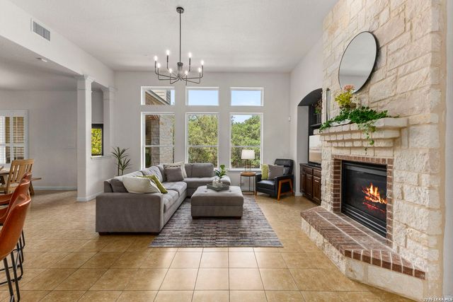 11823 Newton Trail, San Antonio, TX 78253