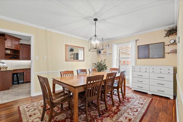 6972 BENT CREEK DR, Germantown, TN 38138
