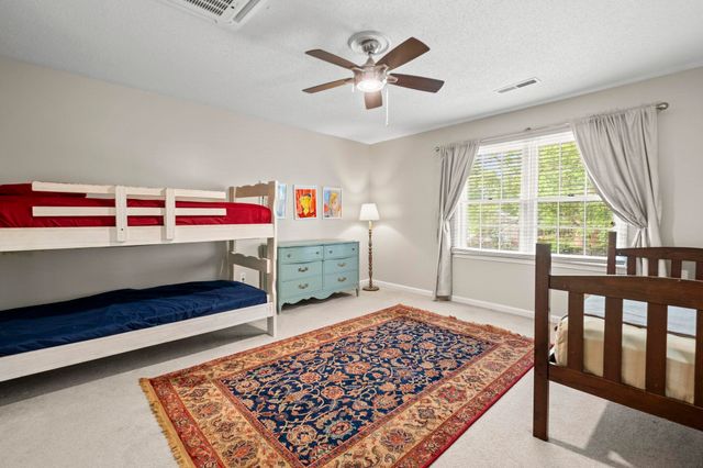 6972 BENT CREEK DR, Germantown, TN 38138