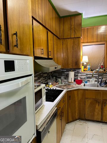 2229 New Clinton Road, Macon, GA 31217