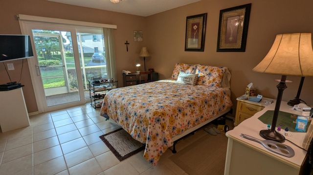 21 Vista Gardens Trail 104, Vero Beach, FL 32962
