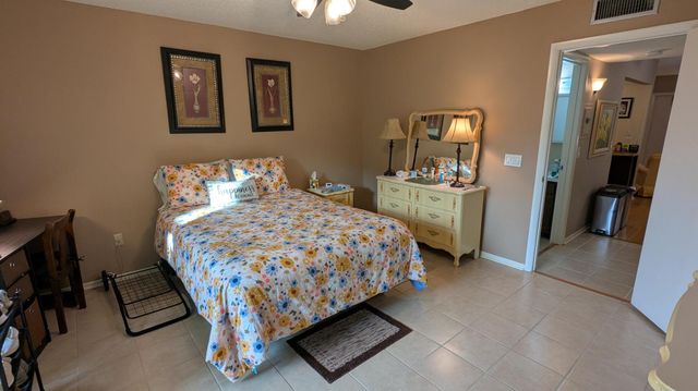 21 Vista Gardens Trail 104, Vero Beach, FL 32962