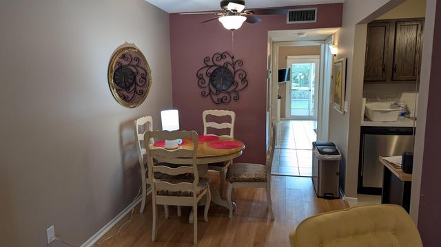 21 Vista Gardens Trail 104, Vero Beach, FL 32962