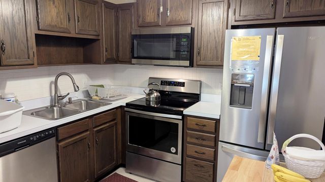 21 Vista Gardens Trail 104, Vero Beach, FL 32962