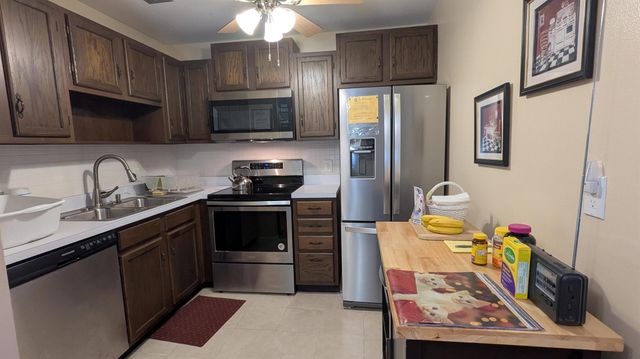 21 Vista Gardens Trail 104, Vero Beach, FL 32962