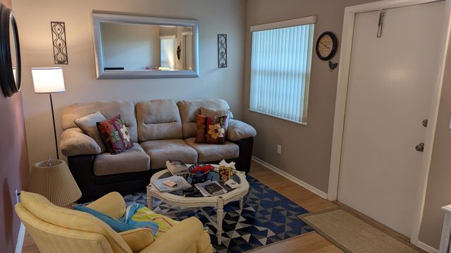 21 Vista Gardens Trail 104, Vero Beach, FL 32962