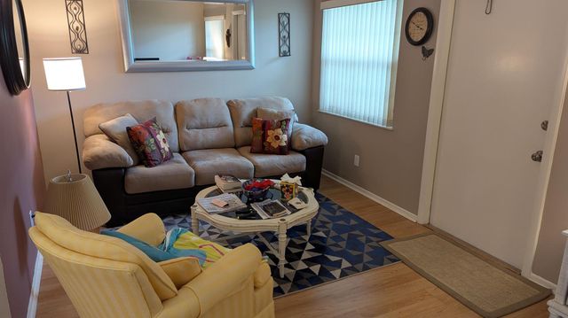 21 Vista Gardens Trail 104, Vero Beach, FL 32962