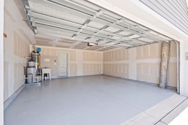 3708 Park Pointe Ave., Little River, SC 29566