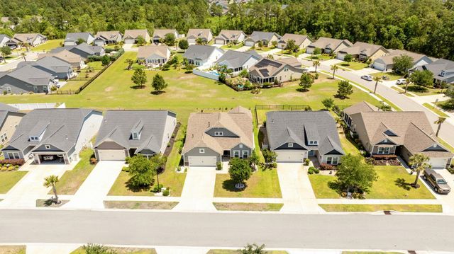 3708 Park Pointe Ave., Little River, SC 29566