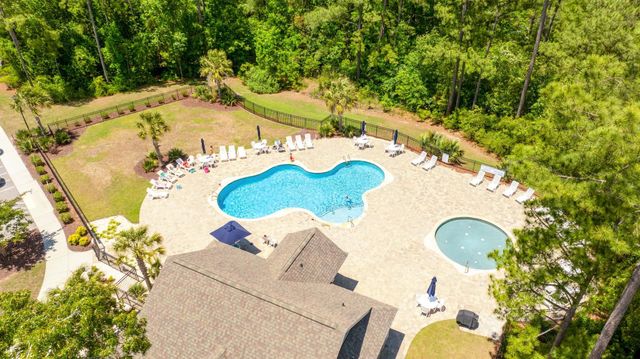 3708 Park Pointe Ave., Little River, SC 29566