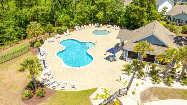 3708 Park Pointe Ave., Little River, SC 29566