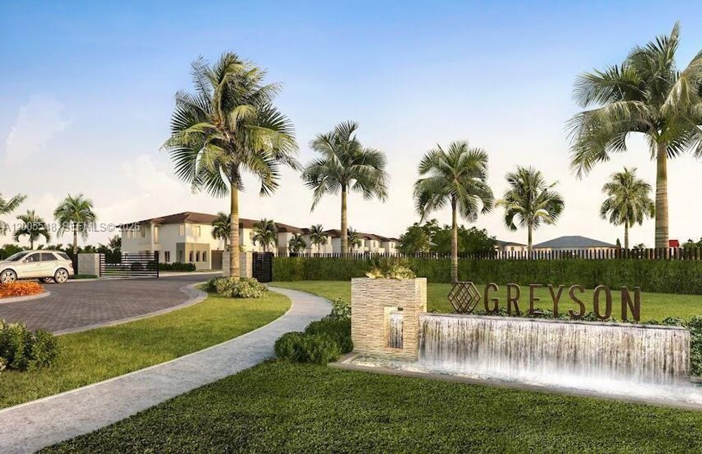 640 Pioneer Way 640, Royal Palm Beach, FL 33411