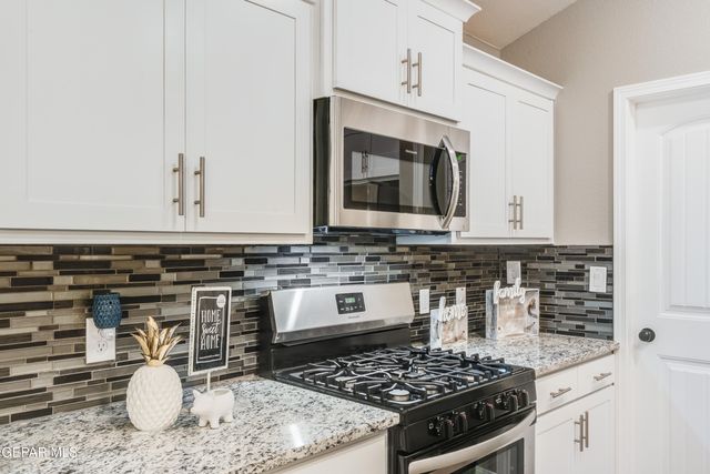 12412 Caddo Lane, Clint, TX 79836