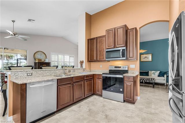 8446 Sumner AVE, Fort Myers, FL 33908