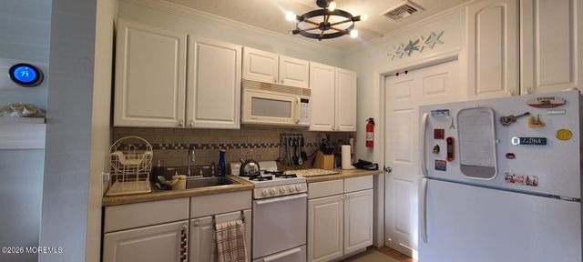 304 Bay Boulevard, Seaside Heights, NJ 08751