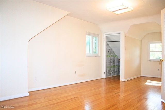 26600 Osborn Road, Bay Village, OH 44140