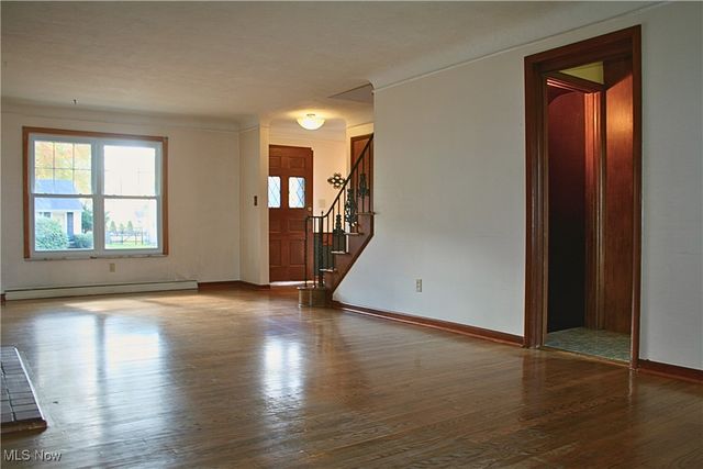 26600 Osborn Road, Bay Village, OH 44140