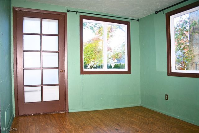 26600 Osborn Road, Bay Village, OH 44140