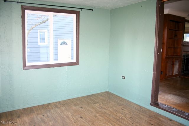 26600 Osborn Road, Bay Village, OH 44140