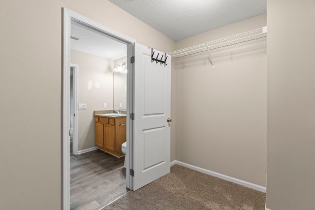 226 SE Booth Avenue, Waukee, IA 50263