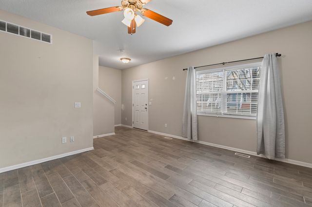 226 SE Booth Avenue, Waukee, IA 50263