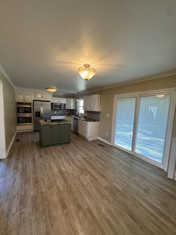 36 Hartsville Pike, Carthage, TN 37030