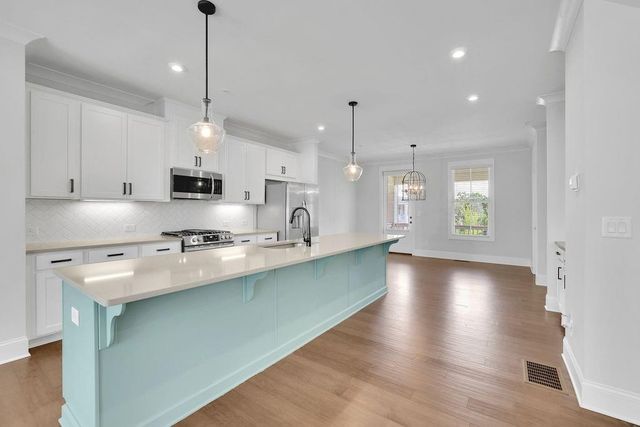 156 Meadow Mill Road, Woodstock, GA 30188