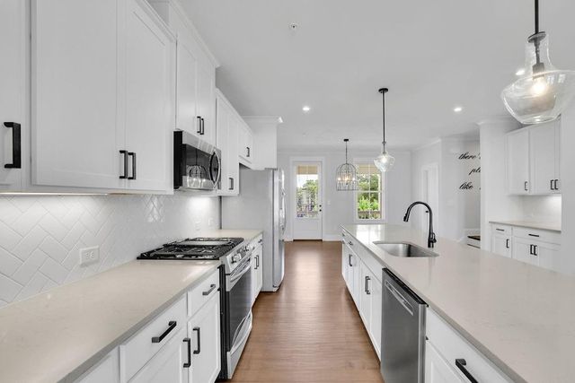 156 Meadow Mill Road, Woodstock, GA 30188
