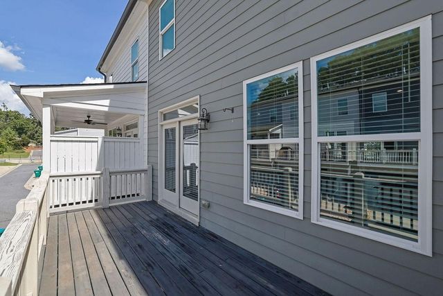156 Meadow Mill Road, Woodstock, GA 30188