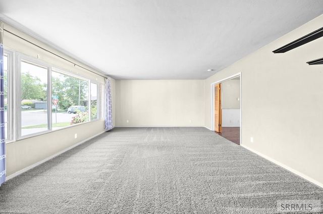 1896 Jeppson Avenue, Idaho Falls, ID 83404