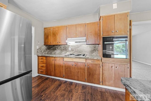 1896 Jeppson Avenue, Idaho Falls, ID 83404