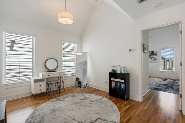 225 Sterling Point Cir, Nashville, TN 37209