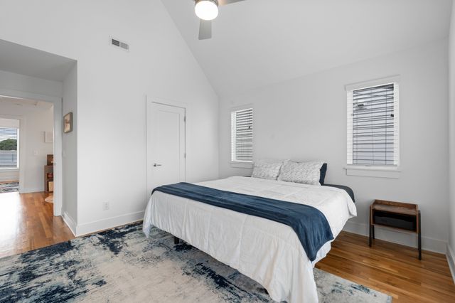 225 Sterling Point Cir, Nashville, TN 37209